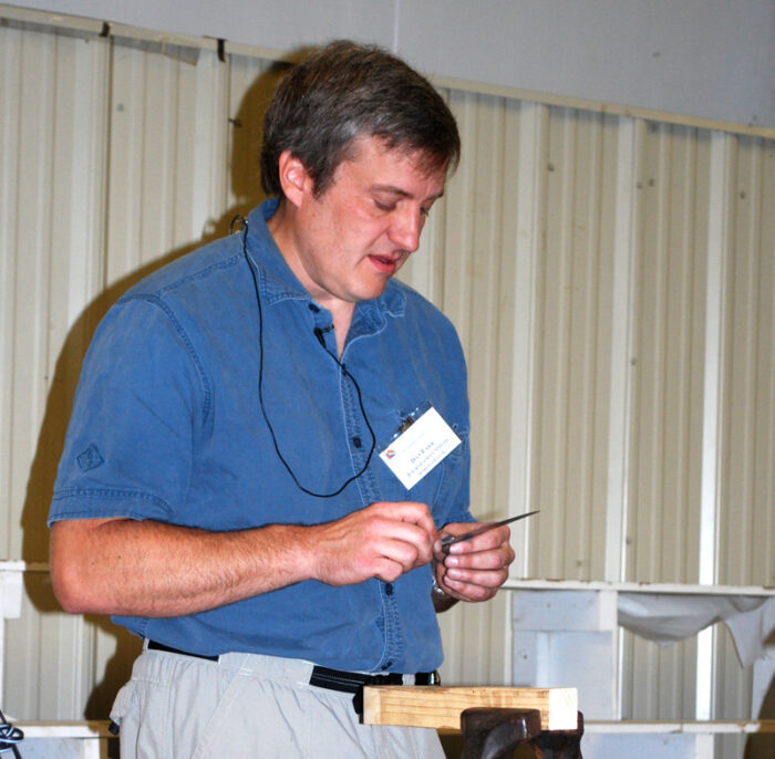 DVD Knife Hand Finishing by Dan Farr - Image 2