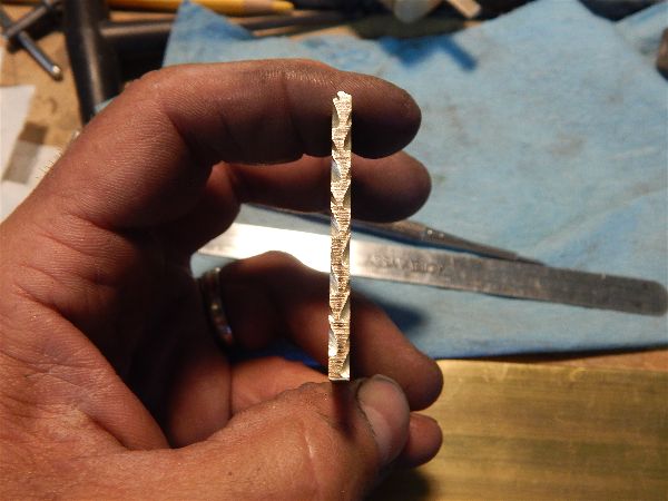 Knifemaking 101: The 12-Step Vine Filework Method