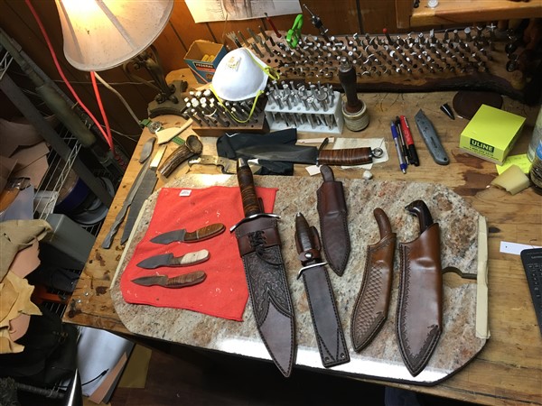 Leather Dye Rubbing Off - Sheaths and Leatherwork - Bladesmith's Forum Board